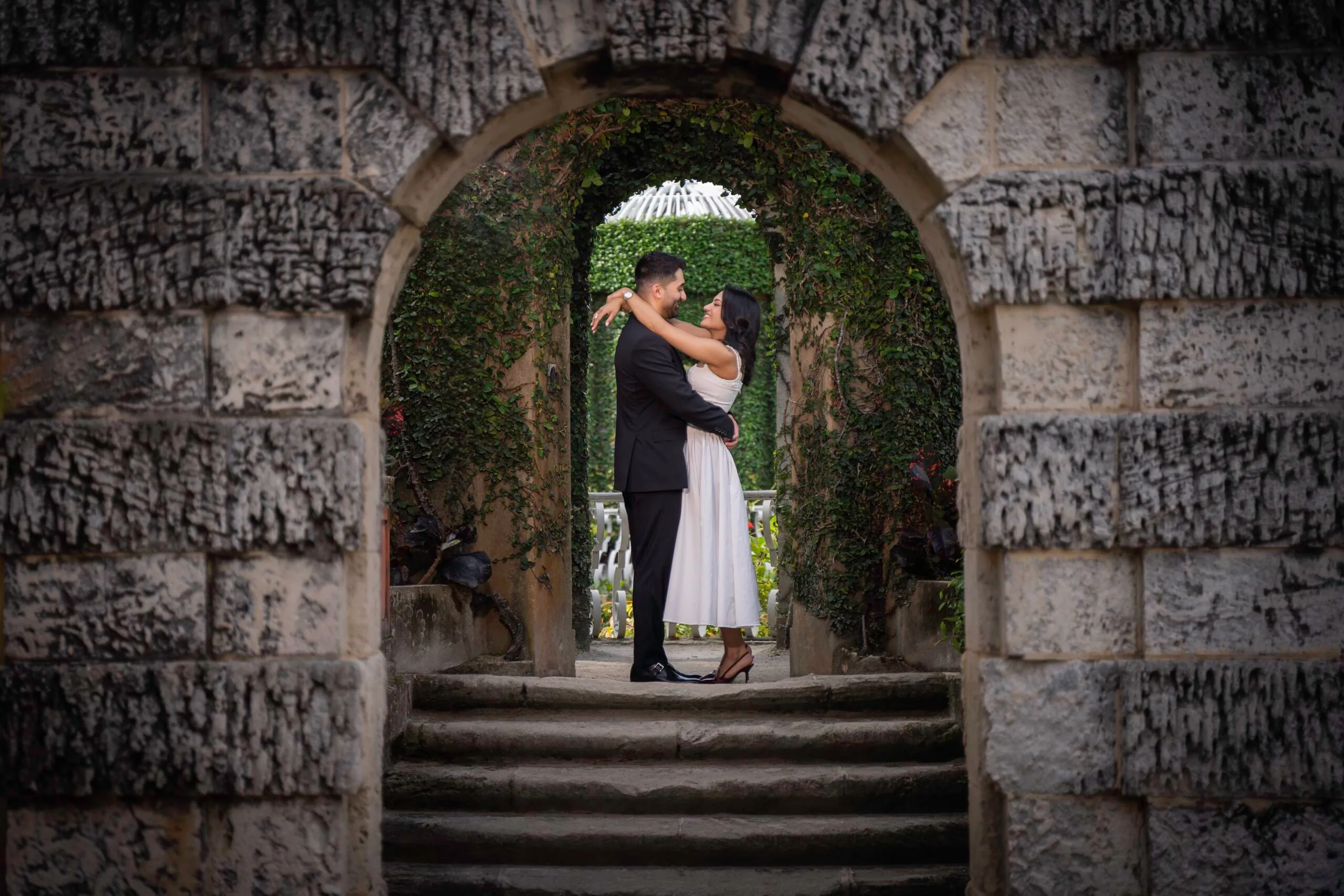 Choosing The Right Style Of Wedding Photography On Your Wedding Day