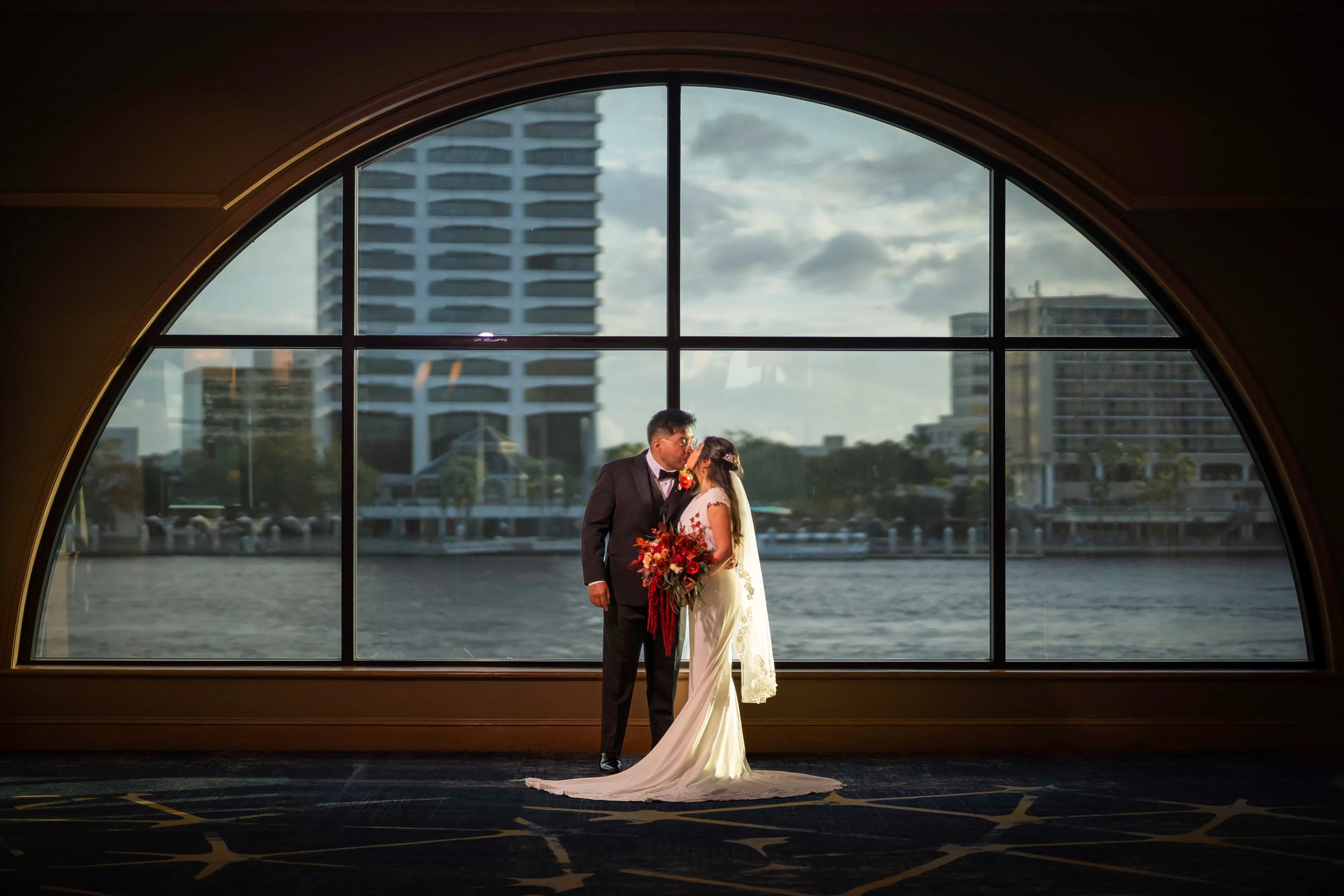 Hire A Skilled Wedding Photographer For Your Big Day