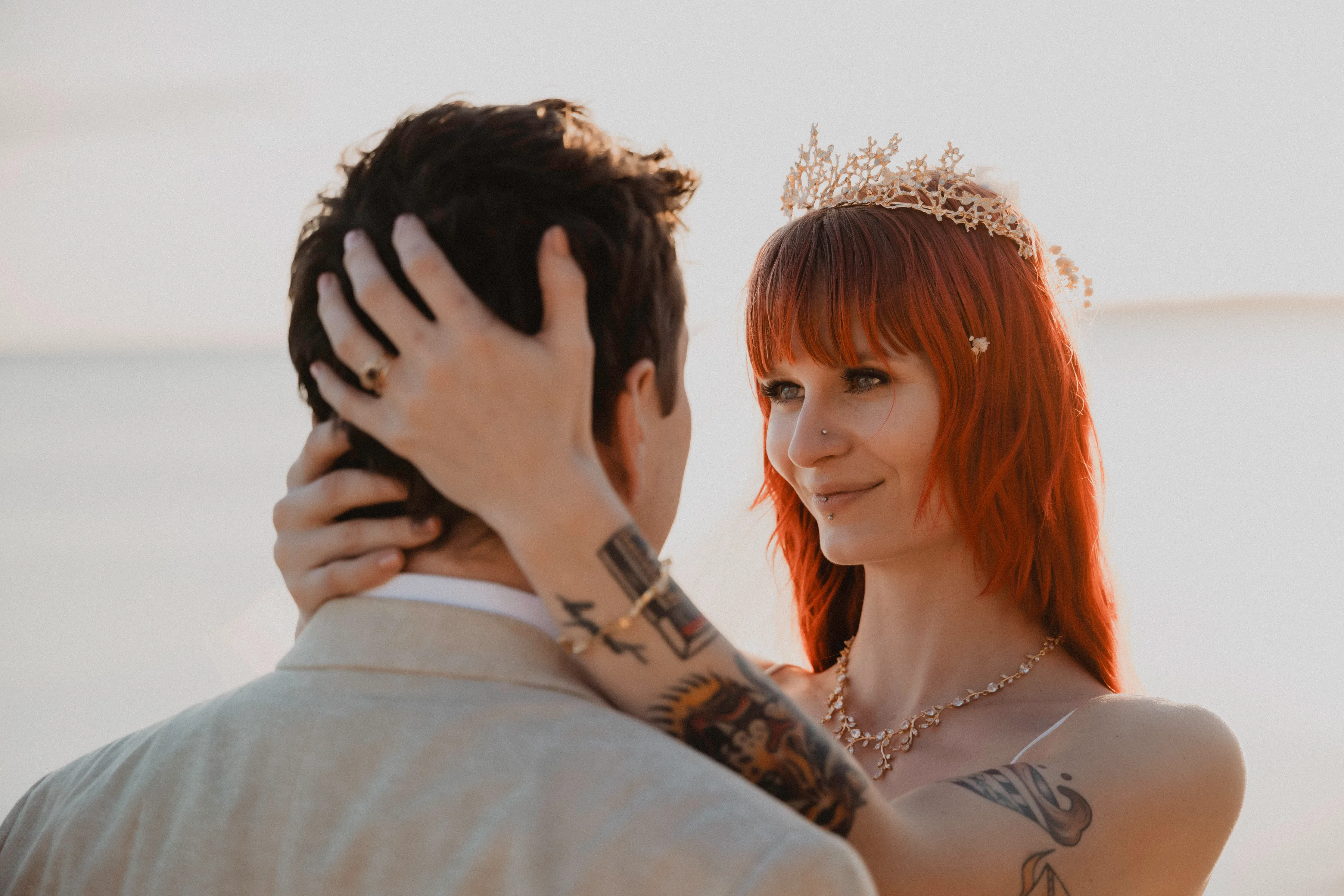 Best Elopement Photographers: How To Choose & What To Expect (Wedding Tips)