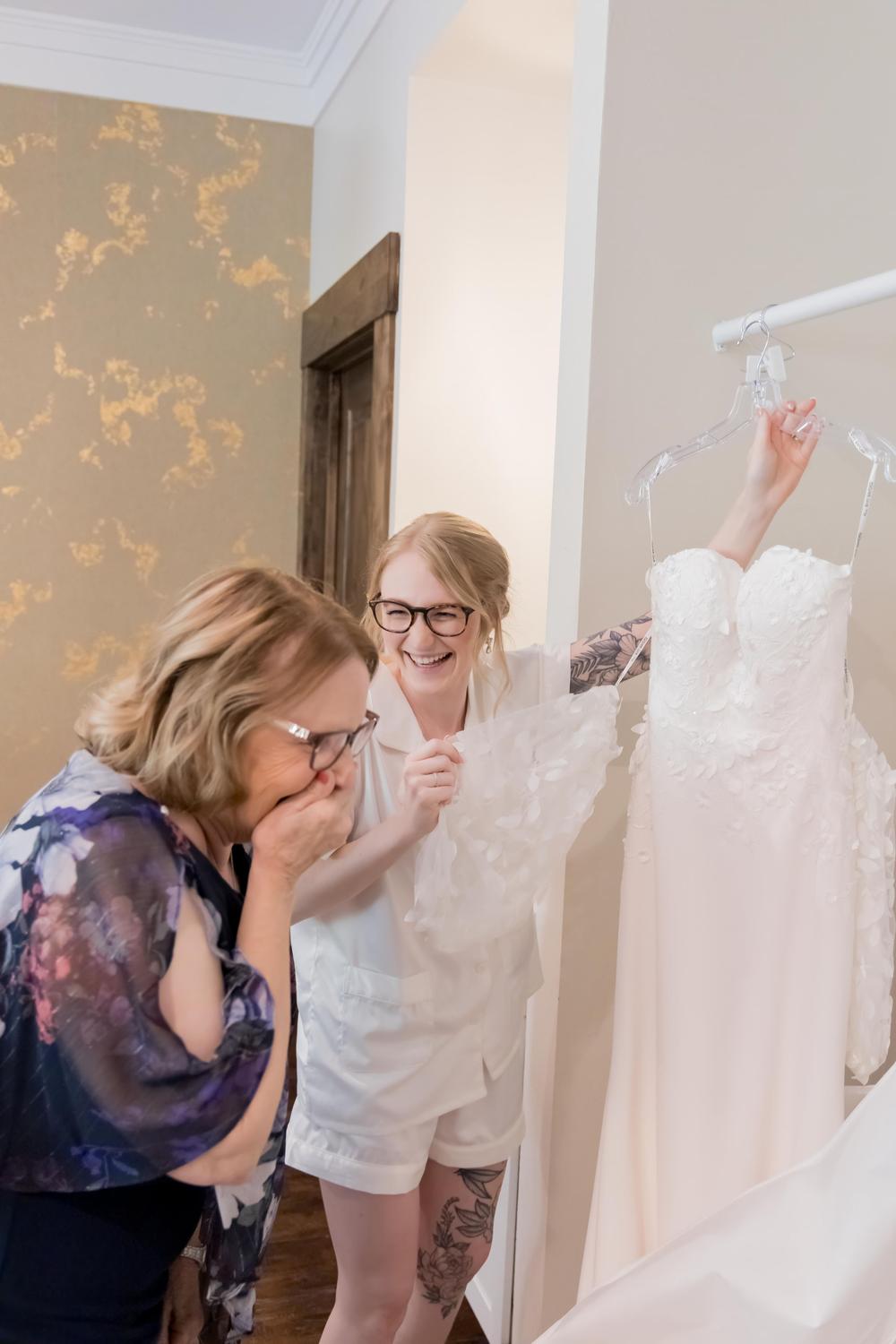 Kaitlyn & Thomas's Wedding wedding photography by Candid Studios