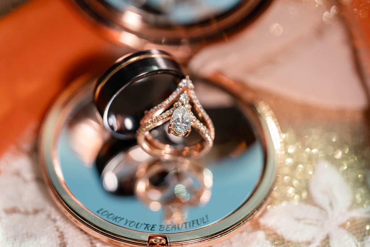 Astrid & Alfredo wedding photo 18