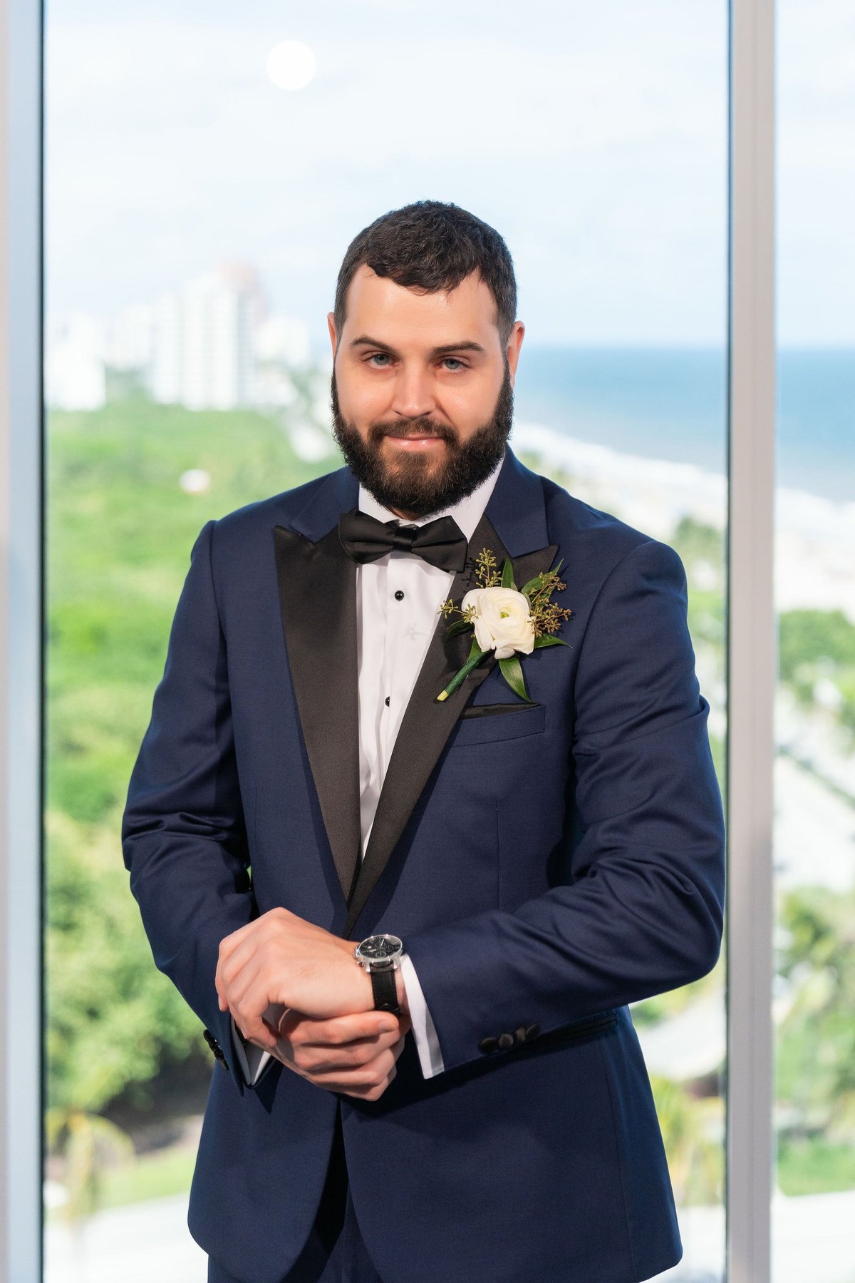 Erica & Tom wedding photo 15 at Sonesta Fort Lauderdale Beach
