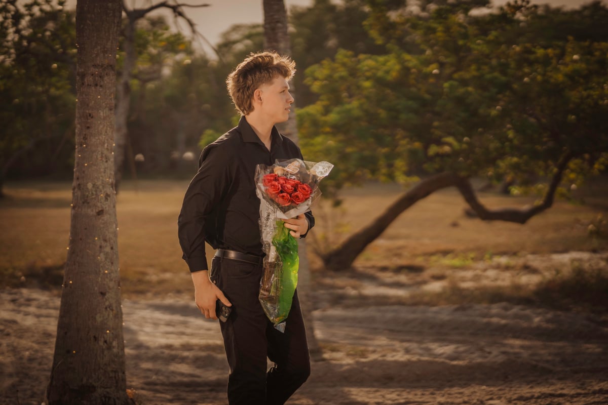 Ross & Emily engagement photo 3 at Miami