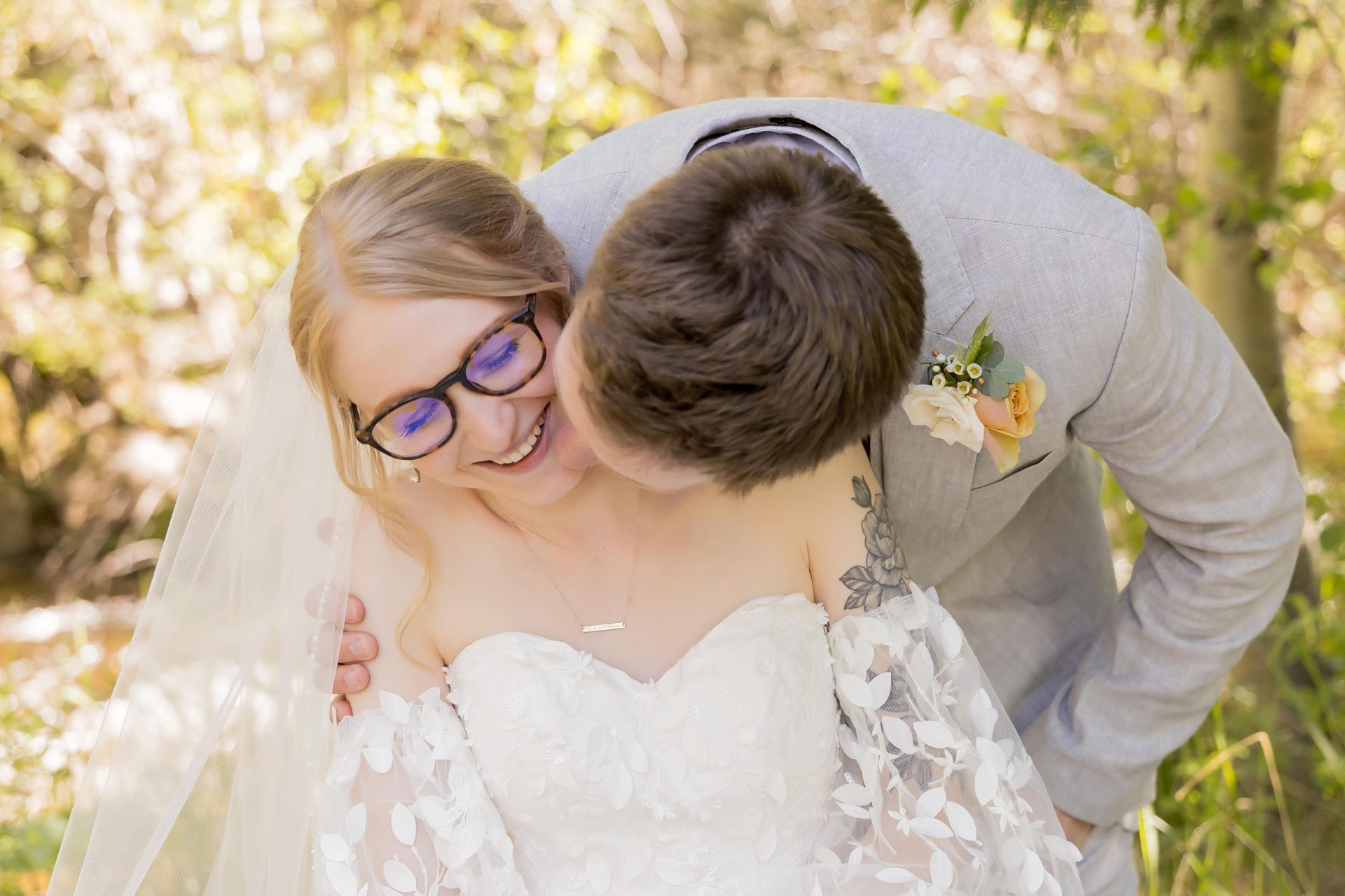 Kaitlyn & Thomas's wedding, photographed by Candid Studios