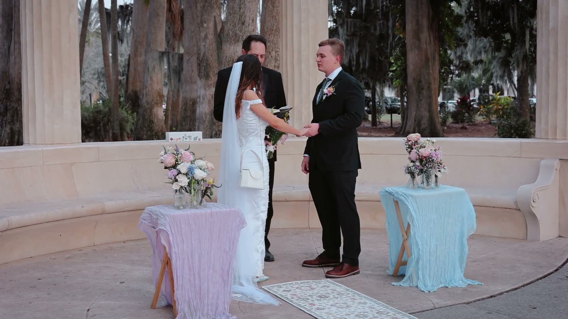 Kalina & Zach's Wedding at Kraft Azalea Park, wedding film by Candid Studios